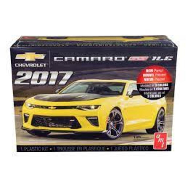 AMT 1074M/12 1/25 2017 Chevy camaro SS 1LE