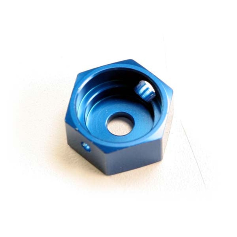 TRAXXAS 5165 Brake adapter, hex aluminum (blue) (for T-Maxx steel constant-velocity center driveshafts)