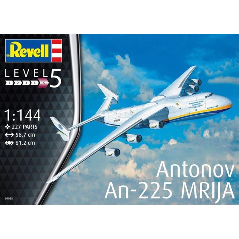 Revell - 1/144 Antonov AN-225 MRIJA w/ Undercarraige