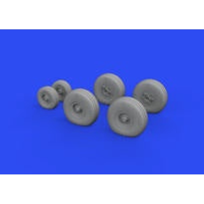 Eduard - 1/72 C-130 Wheels  Brassin set (for Zvezda) 672263