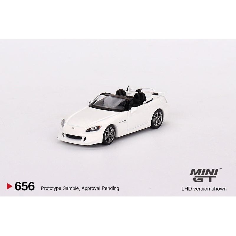 Mini GT - 1/64 Honda S2000 (AP2) CR (Grand Prix White)
