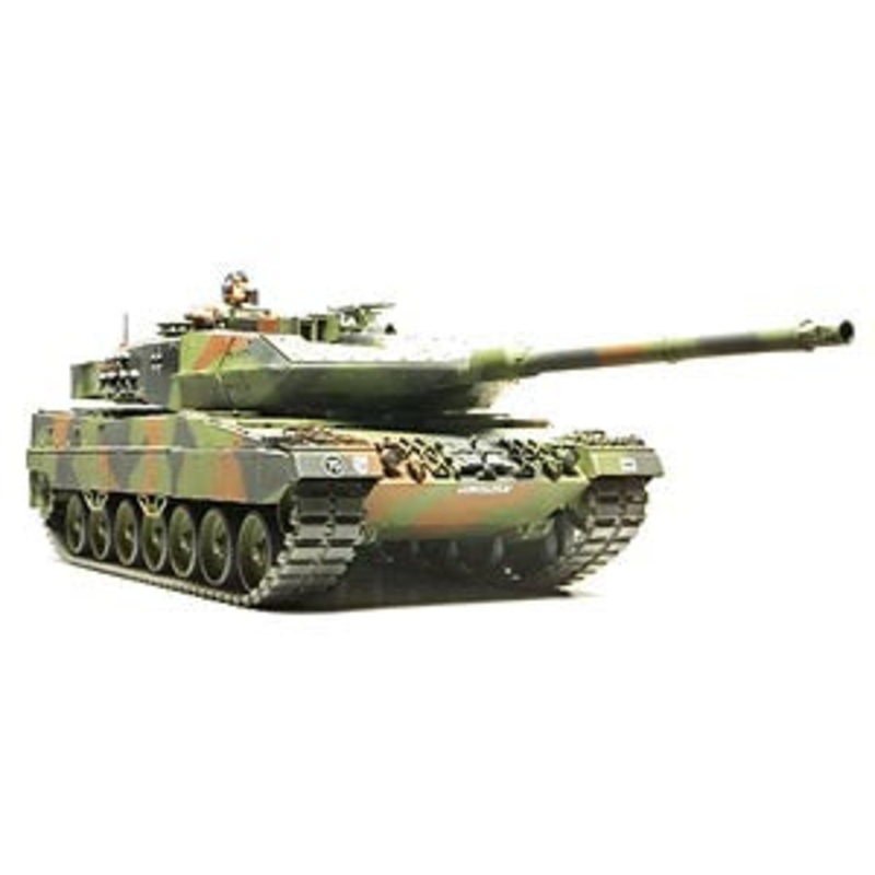 Tamiya 1/35 Leopard 2 A6 Main Battle Tank 35271