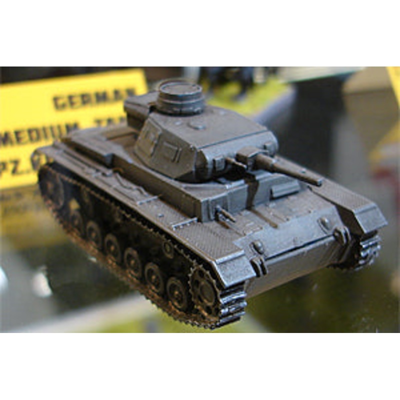 Zvezda 1/100 German Tank Panzer III 6119