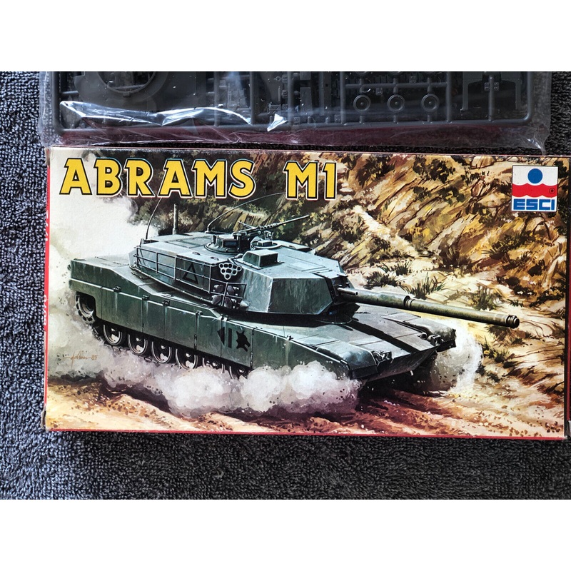 ESCI Abrams 1/72 Scale Plastic Kit M1 8070