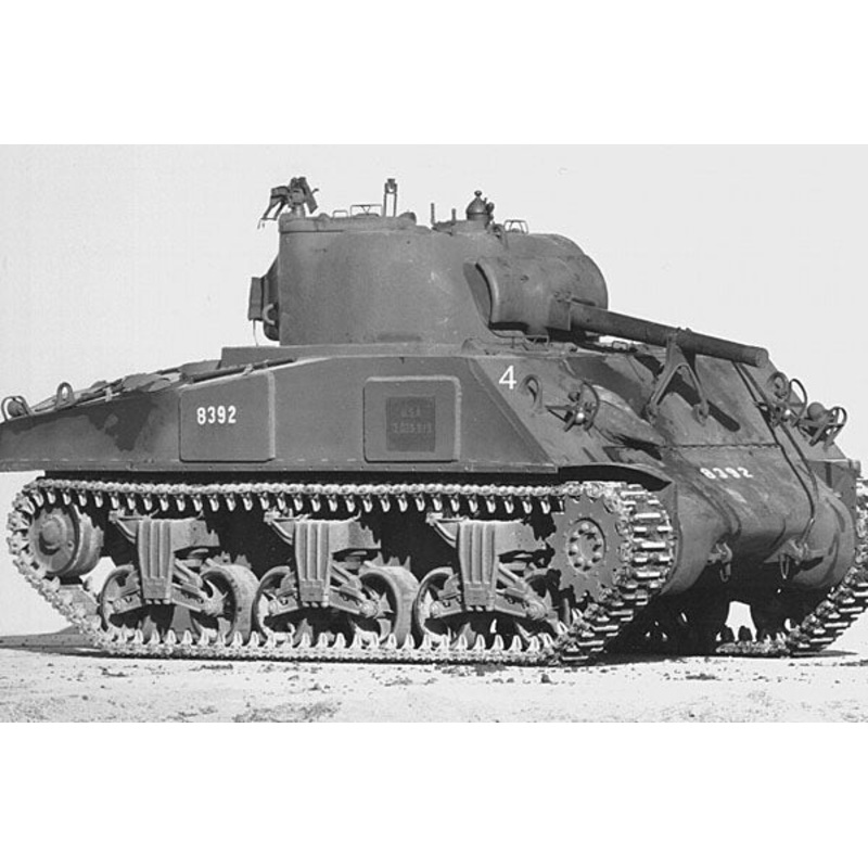 Zvezda 1/72 M4 A2 (75MM) SHERMAN MEDIUM TANK 5063