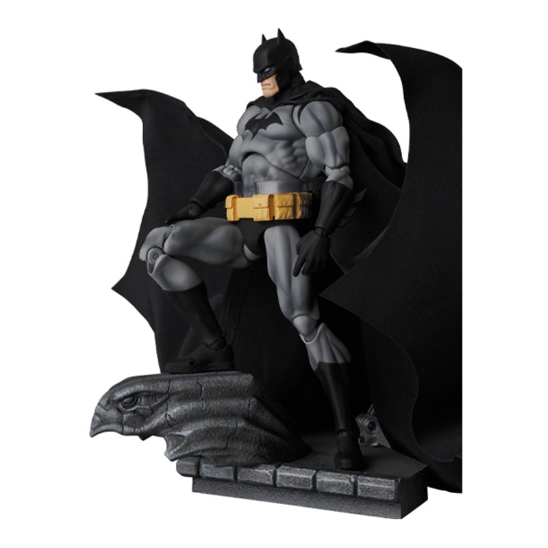 HUSH MAFEX Batman (HUSH Black ver.)