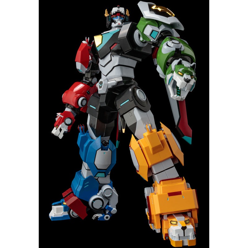 Voltron Legendary Defender 1000 TOYS RIOBOT Voltron